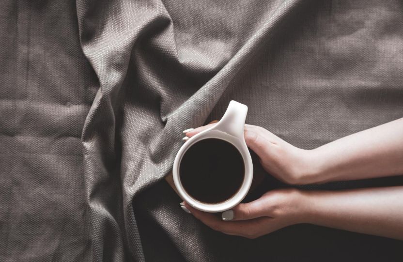 Как чашка кофе может поднять настроение: новые исследования