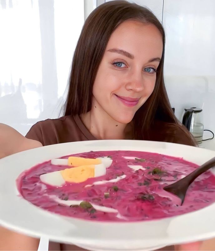 Холодник: летнее спасение без варки прямо с вашего стола!