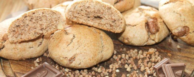 Как испечь пряное печенье из гречки с орехами и корицей