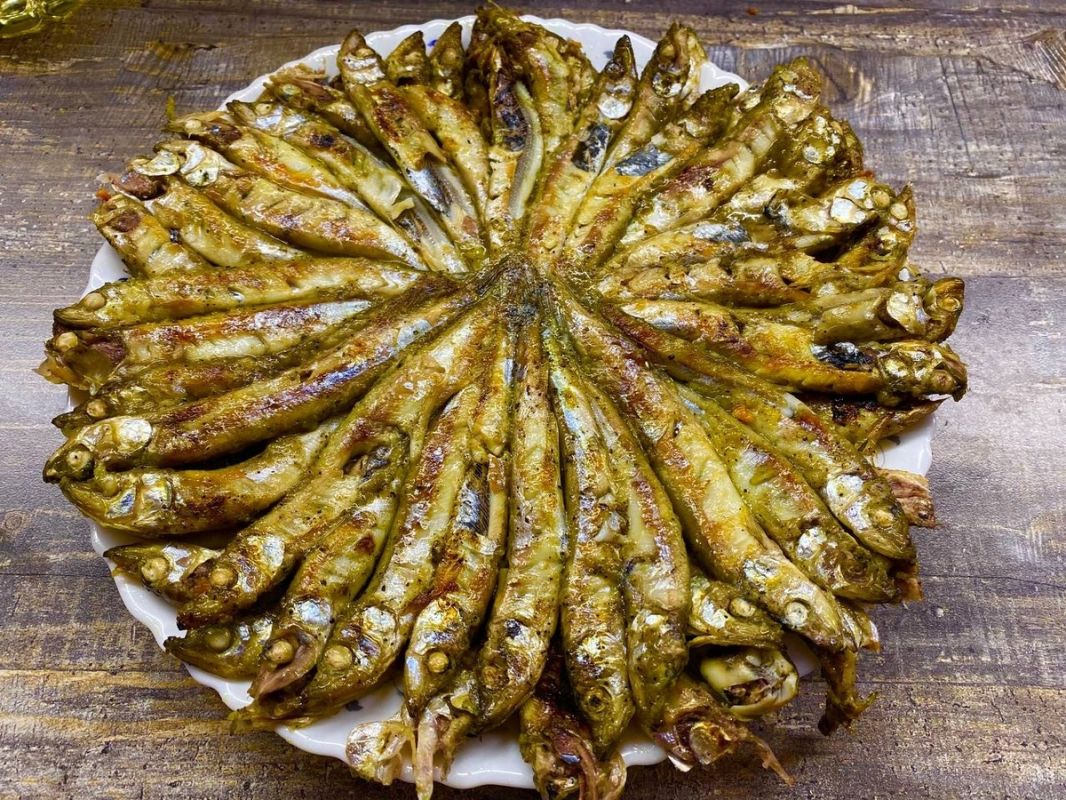 Легкий способ приготовить мойву в микроволновке: вкусно и быстро