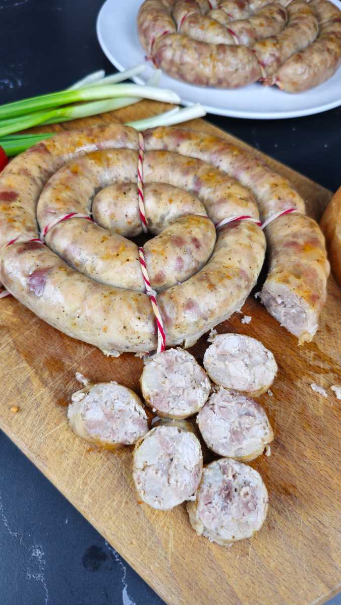 Неповторимый вкус домашней колбасы: казачья традиция на вашей кухне