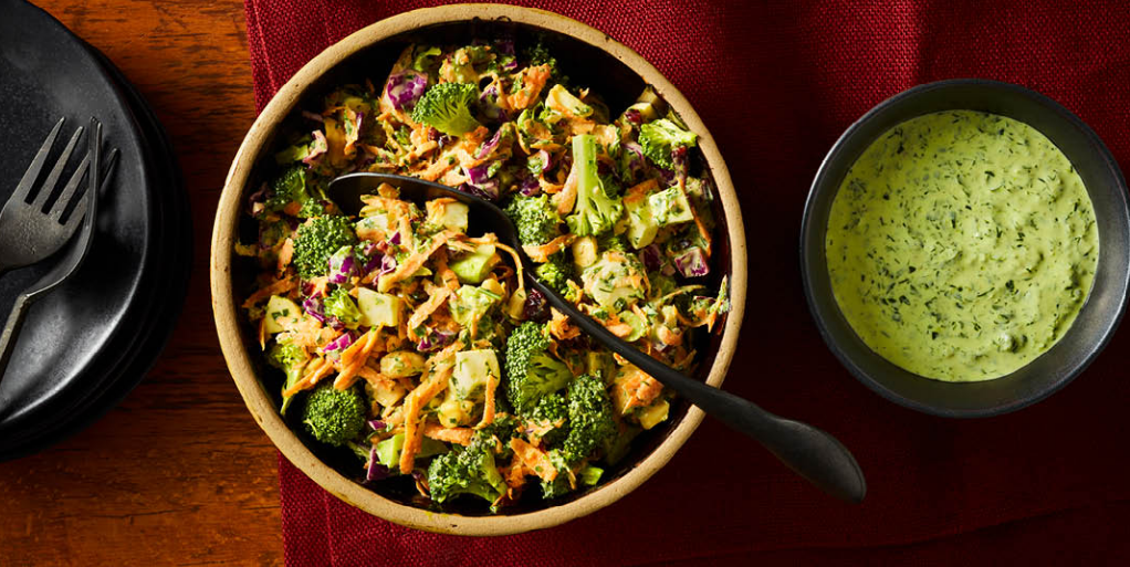 Свежий салат «Зелёная Богиня»: простота и польза на вашем столе