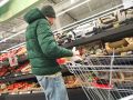 Подготовка к новому году: какие продукты выбрать и как сэкономить