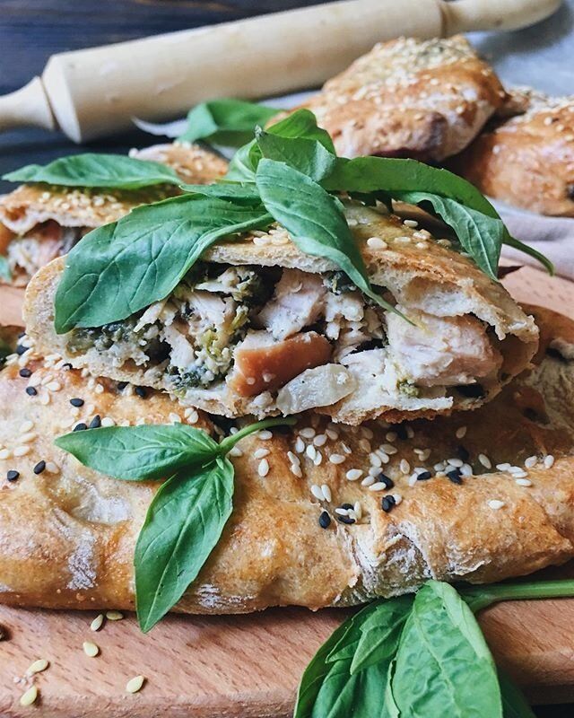 Кальцоне с фетой и индейкой: рецепт, который завоевывает сердца
