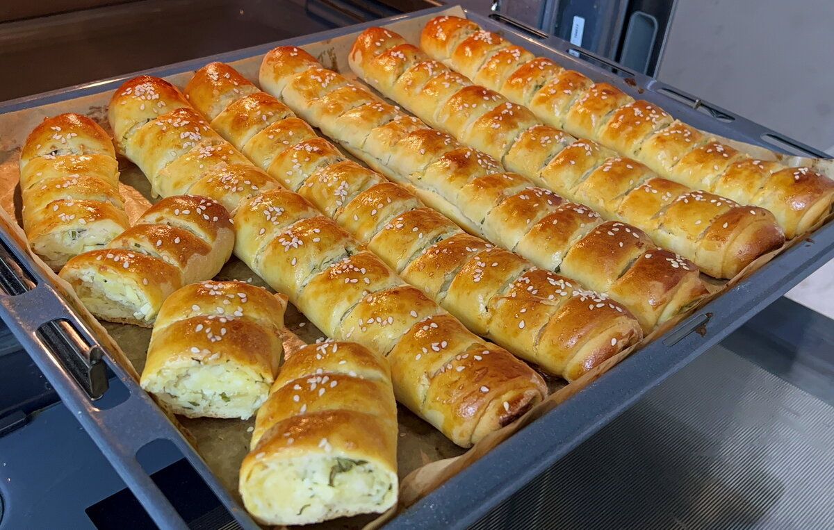 Простой и вкусный ужин: как приготовить аппетитные рулеты с начинкой