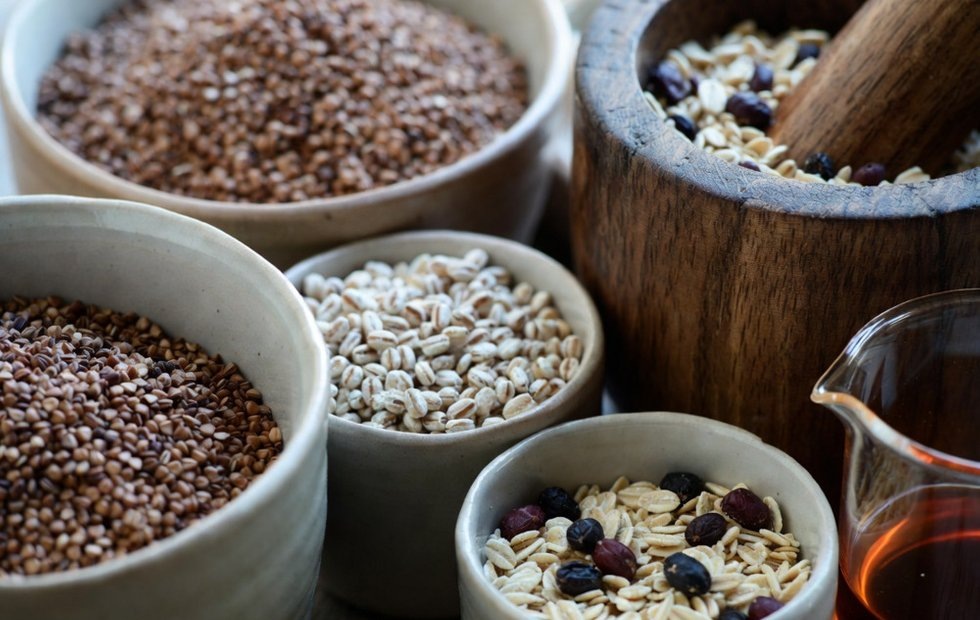 Гречка, овсянка, перловка: какая каша действительно полезнее?
