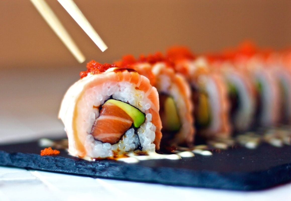 Завораживающая Япония: как приготовить идеальный рис для суши и удивить суши-тортом