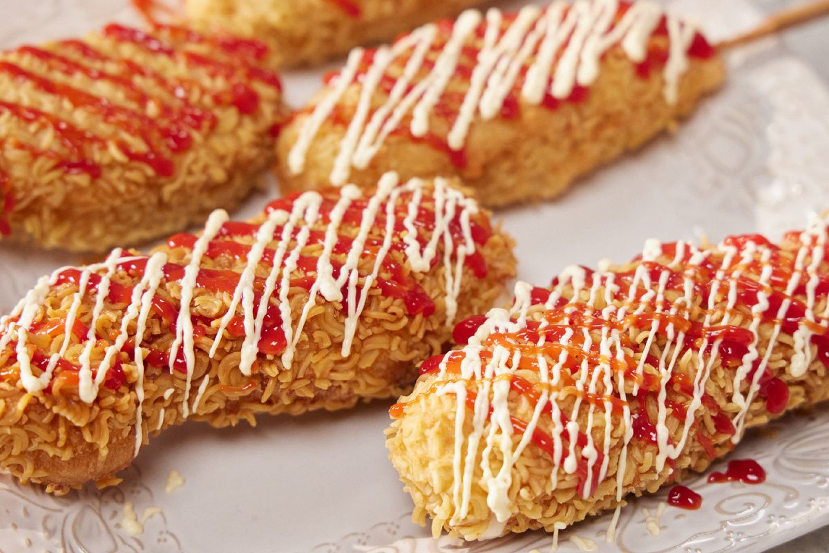 Приготовьте корн-доги по рецепту Саши Бельковича