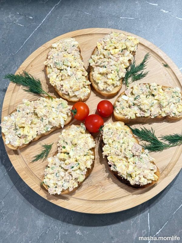 Утро в стиле легко: Рецепт бутербродов с тунцом