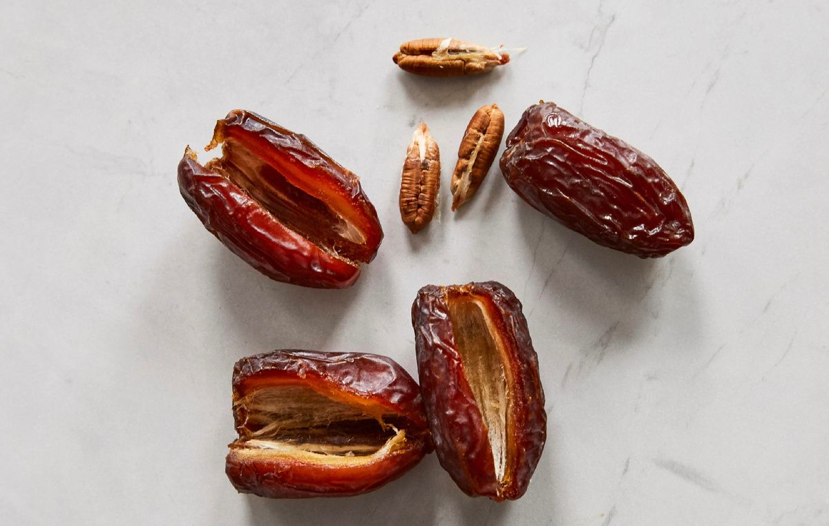 Что произойдет, если заменить сладости финиками?