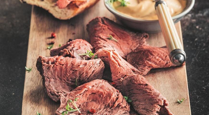 Идеальный ростбиф: секреты приготовления к Новому году