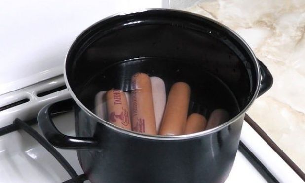 Как легко и быстро сварить сосиски: советы и хитрости