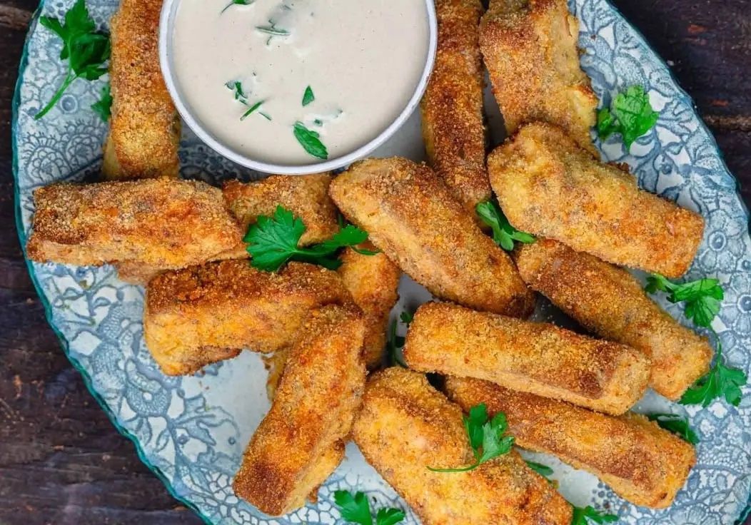 Как приготовить вкусные рыбные палочки: просто и полезно