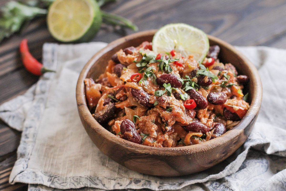 Классическое чили кон карне: простой рецепт с индейкой и красной фасолью