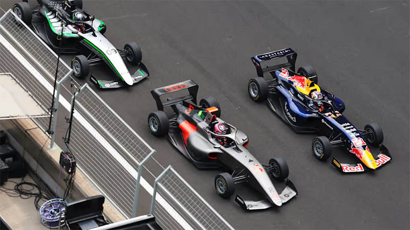 Победа Фельбермайер в увлекательной гонке F1 Academy в Шанхае