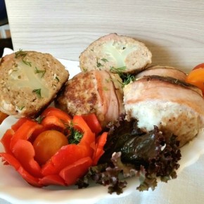 Нежные мясные колобки с цветной капустой, которые понравятся всей семье