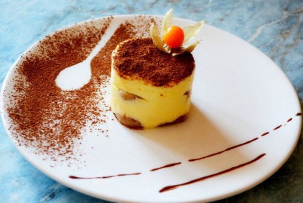 Нежное тирамису с коньяком: волшебство сладкого десерта