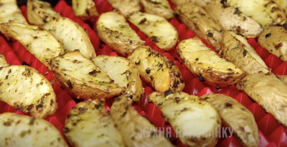 Откройте для себя секрет идеального картофеля по-деревенски