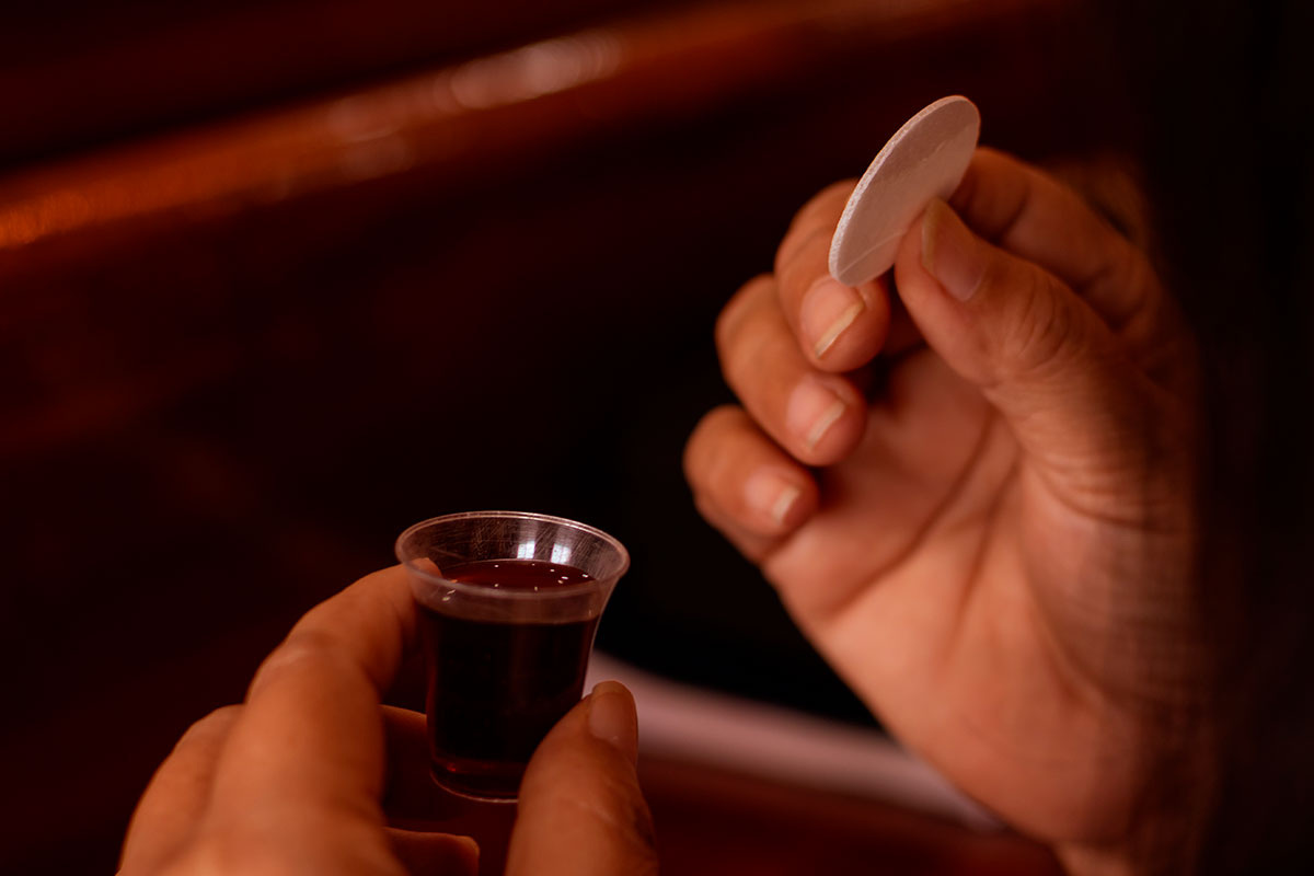 Вино на Пасху: традиции и лучшие варианты для праздничного стола