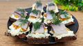Невероятно вкусная закуска из сельди: идеальный выбор для любого стола