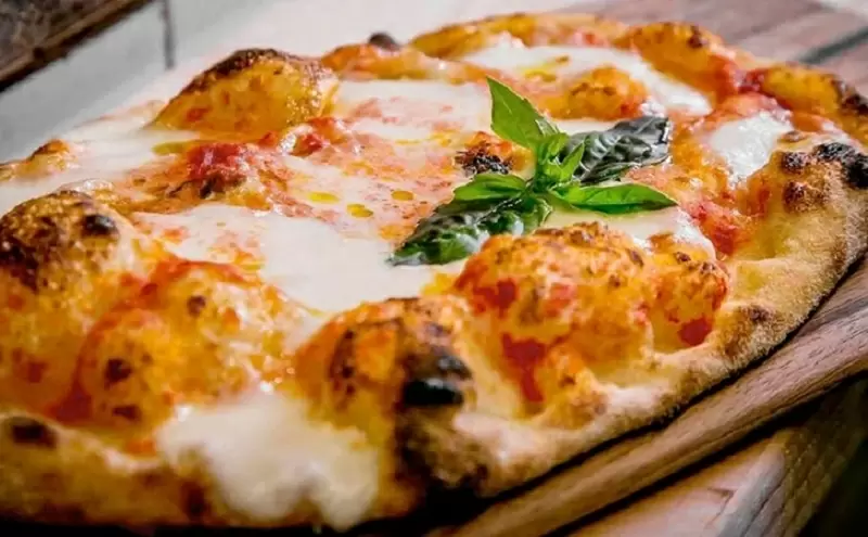 Тесто 'Тысяча пузырьков': как создать воздушную выпечку прямо у себя на кухне