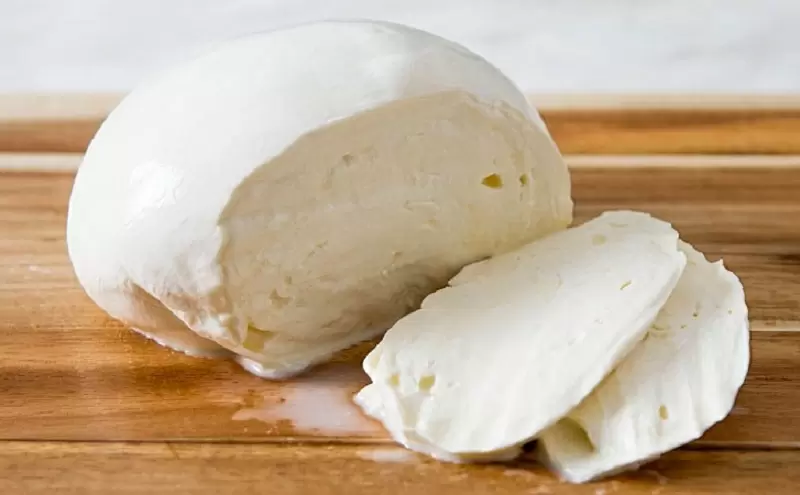 Как подготовить домашнюю моцареллу: секреты итальянского сыра