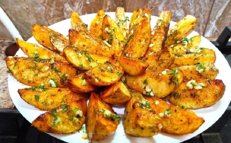 Новая жизнь картошки: как просто и вкусно мариновать на лето