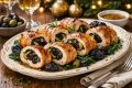 Куриные рулетики с черносливом, оливками и шпинатом — идеальное блюдо для любого стола