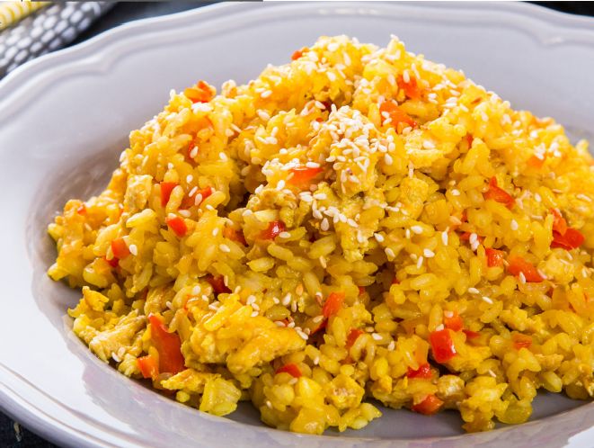 Необычный плов с болгарским перцем и кунжутом