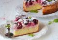 Нежный пирог с творогом и вишней: вкусный рецепт для любого времени года