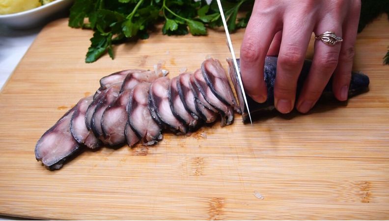 Секреты приготовления скумбрии: простой и вкусный рецепт для всей семьи